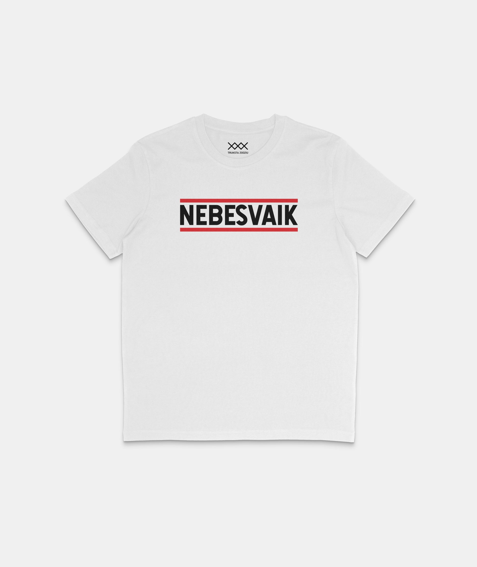 Balti marškinėliai su ryškiu juodu tekstu NEBESVAIK ir raudonomis linijomis, tai stilingas gatvės mados marškinėlis